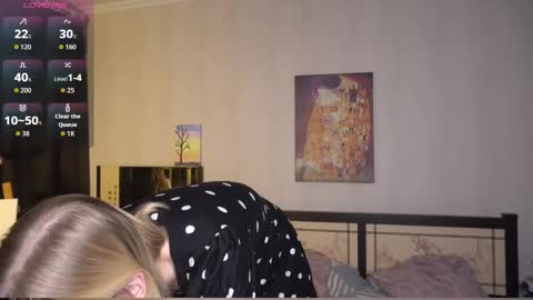 Snapshot of lidiaklemencic chatting on November 6, 2025, 7:26 pm Ann online show from November 6, 2025, 7:26 pm