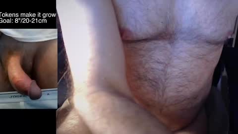 8curve online show from October 17, 2025, 1:57 pm