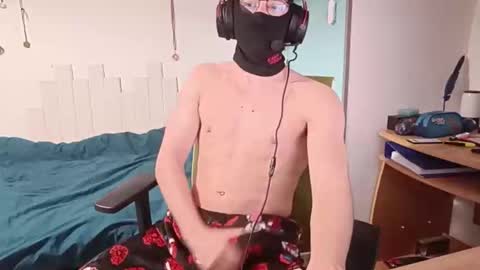 liegar606011 online show from February 3, 2026, 12:21 pm