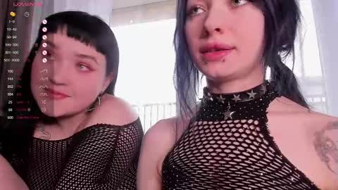 Snapshot of lightlove_iam chatting on February 17, 2025, 12:05 pm Bembi online show from February 17, 2025, 12:05 pm