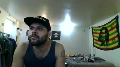 Snapshot of lightskinned666 chatting on December 16, 2025, 7:08 pm lightskinned666 online show from December 16, 2025, 7:08 pm