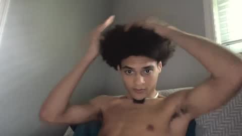 Snapshot of lightskinwithgirth chatting on April 7, 2026, 7:03 pm lightskinwithgirth online show from April 7, 2026, 7:03 pm