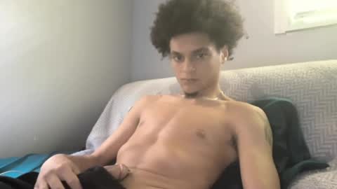 Snapshot of lightskinwithgirth chatting on April 14, 2026, 5:19 pm lightskinwithgirth online show from April 14, 2026, 5:19 pm