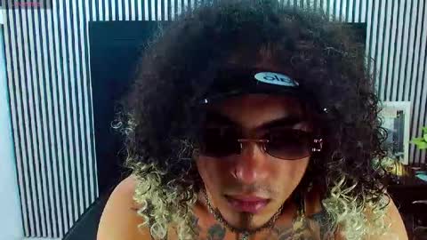 Lihan online show from October 8, 2025, 5:10 pm