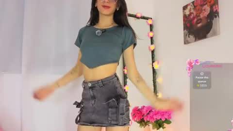 Snapshot of liiaa__7 chatting on July 7, 2026, 2:21 pm liiaa online show from July 7, 2026, 2:21 pm