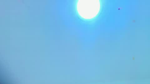 Snapshot of liil_miia chatting on May 29, 2026, 7:12 pm Miia online show from May 29, 2026, 7:12 pm