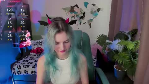 lika_sky online show from October 31, 2025, 11:11 am