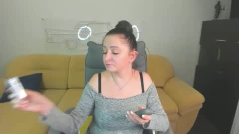 Snapshot of likaa_likaa chatting on January 10, 2026, 5:15 pm Lika online show from January 10, 2026, 5:15 pm