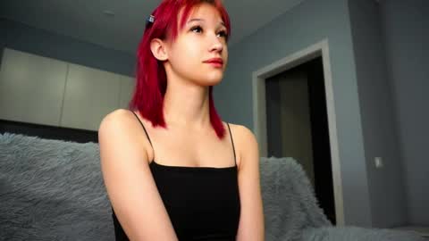 Emi online show from October 14, 2025, 12:17 pm