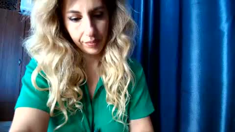 Snapshot of like_firebird chatting on June 30, 2026, 4:24 am Mia Onlyfans link - online show from June 30, 2026, 4:24 am