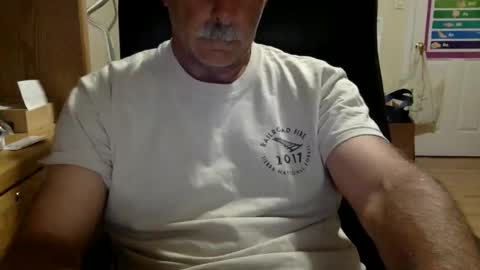 likefhot online show from April 15, 2026, 2:02 pm