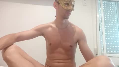 Snapshot of likeme175 chatting on October 20, 2025, 11:32 am likeme175 online show from October 20, 2025, 11:32 am