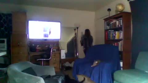 likerightnow online show from January 18, 2026, 11:47 am