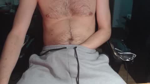 Snapshot of likethebonobo chatting on October 9, 2025, 8:07 pm likethebonobo online show from October 9, 2025, 8:07 pm