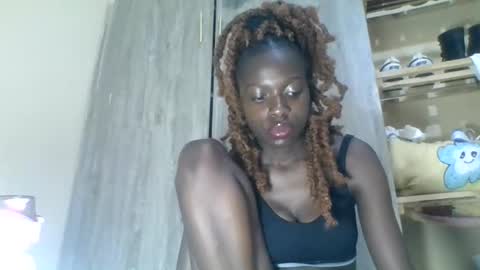 lil6041 online show from October 20, 2025, 1:06 am