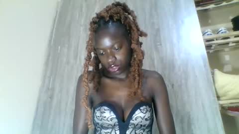 lil6041 online show from October 21, 2025, 7:31 am