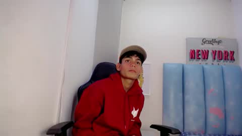 Snapshot of lil_babyyy_ chatting on December 15, 2025, 2:05 am LIAM online show from December 15, 2025, 2:05 am