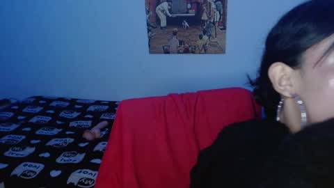 Snapshot of lil_lisaa chatting on February 20, 2025, 5:55 am Lisaa online show from February 20, 2025, 5:55 am