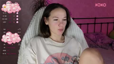 little moon online show from November 30, 2025, 1:59 pm