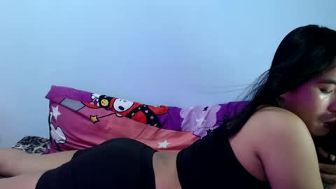 lil_sweetgirl4u online show from February 19, 2025, 10:09 pm