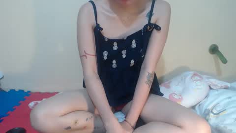 lil_sweetgirl4u online show from October 30, 2025, 10:10 pm