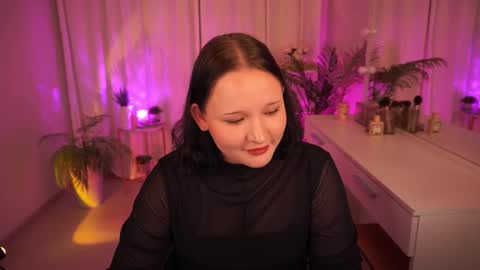 Snapshot of lila_hana chatting on October 11, 2025, 1:42 pm Lila online show from October 11, 2025, 1:42 pm