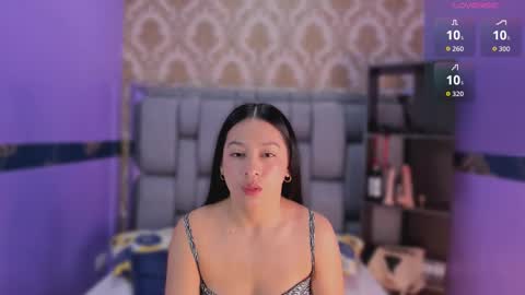 Snapshot of lila_pinky chatting on November 28, 2025, 12:41 pm L I L A online show from November 28, 2025, 12:41 pm