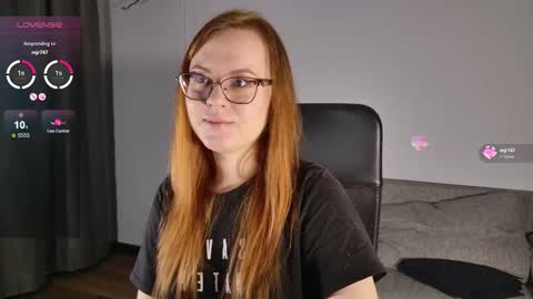 Snapshot of lila_pitt chatting on February 17, 2026, 4:09 am lila_pitt online show from February 17, 2026, 4:09 am