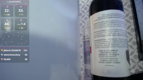 Snapshot of lilafave chatting on March 6, 2025, 10:26 pm Dove online show from March 6, 2025, 10:26 pm