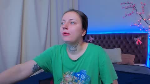 LilaVame online show from November 25, 2025, 8:42 pm