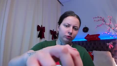 LilaVame online show from December 13, 2025, 11:32 pm