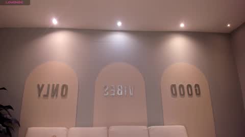 Snapshot of lilawest chatting on November 4, 2025, 11:20 am Lila West online show from November 4, 2025, 11:20 am