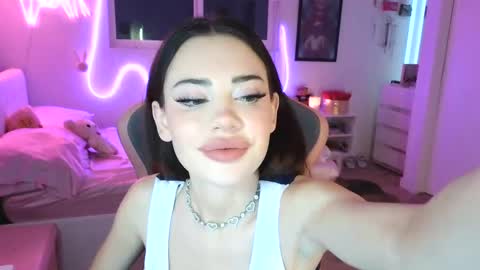 lilbina online show from September 28, 2025, 3:45 am