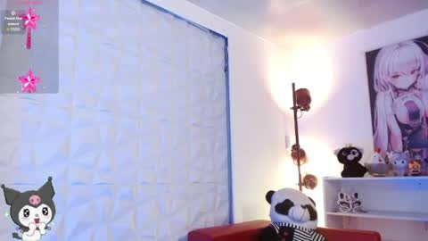 lilcandy19 online show from April 12, 2026, 12:10 pm