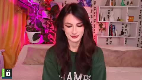 Snapshot of lildarkagex chatting on October 29, 2025, 8:16 am Alina online show from October 29, 2025, 8:16 am