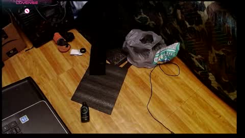 Snapshot of lildragon069 chatting on December 23, 2024, 7:17 am lildragon069 online show from December 23, 2024, 7:17 am