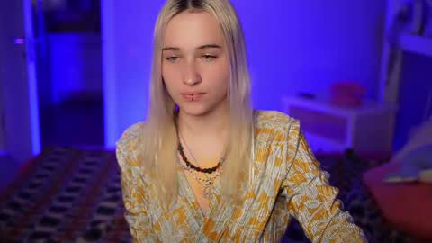 Anna online show from April 15, 2026, 1:23 am