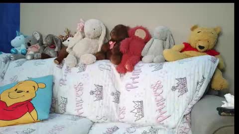 emily ryanson online show from March 18, 2026, 10:02 pm