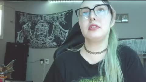 emily ryanson online show from April 15, 2026, 8:31 pm