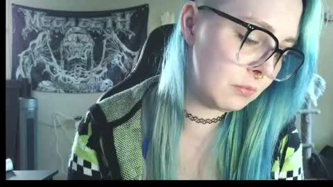 Snapshot of lilemmy1999 chatting on May 21, 2026, 9:33 pm emily ryanson online show from May 21, 2026, 9:33 pm