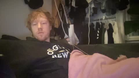 Snapshot of lilginge1 chatting on January 19, 2025, 12:28 am lilginge1 online show from January 19, 2025, 12:28 am