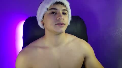 Snapshot of lilhotnando chatting on December 22, 2025, 4:09 am Fernando online show from December 22, 2025, 4:09 am