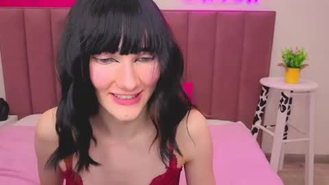 Snapshot of lili_flowerr chatting on May 28, 2026, 11:40 am Lilli follow me kiss online show from May 28, 2026, 11:40 am