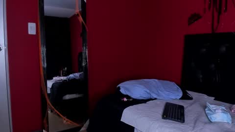 lili Matheus69 online show from November 1, 2025, 7:21 am