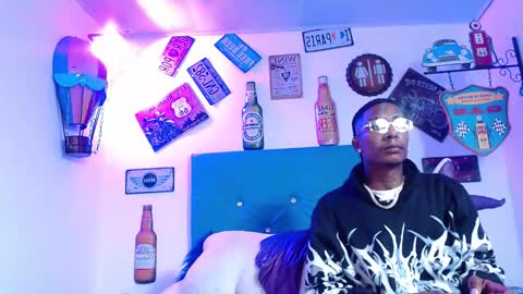 lili_roussi online show from November 18, 2025, 12:49 am