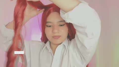 Snapshot of lili_tay chatting on November 25, 2025, 12:27 pm Lili online show from November 25, 2025, 12:27 pm