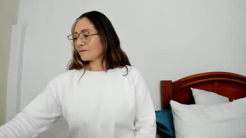 liliamilf online show from October 14, 2025, 11:16 pm