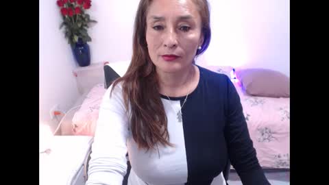 lilian online show from October 6, 2025, 8:50 pm