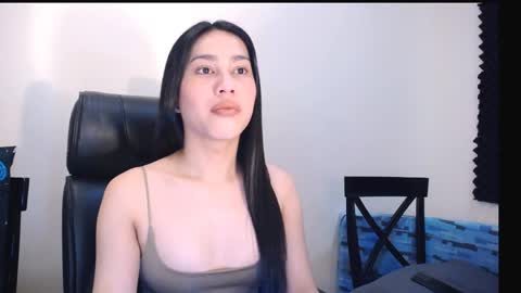 Snapshot of liliana_parker chatting on April 24, 2026, 2:03 am liliana_parker online show from April 24, 2026, 2:03 am