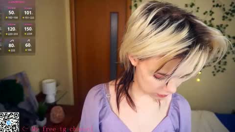 Snapshot of liliandaniels chatting on November 16, 2025, 7:14 am Lilian online show from November 16, 2025, 7:14 am